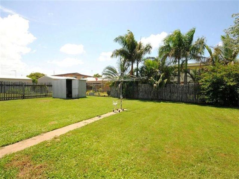 7 Wuruma Street, SCARNESS, QLD 4655
