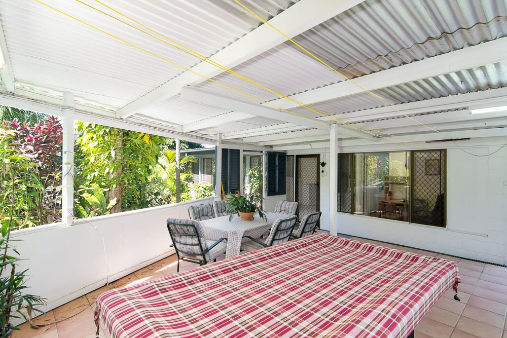 SMITHFIELD, QLD 4878