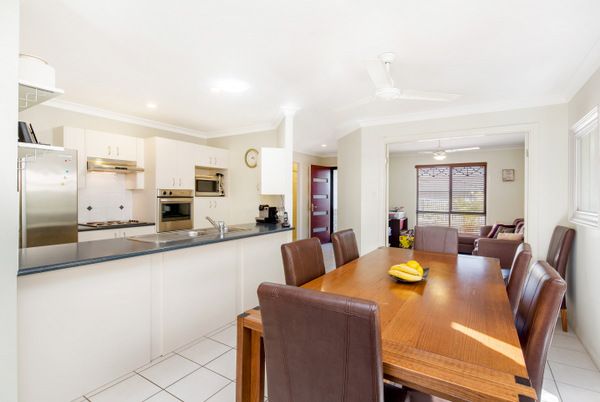 17 Louisa Court, DECEPTION BAY, QLD 4508