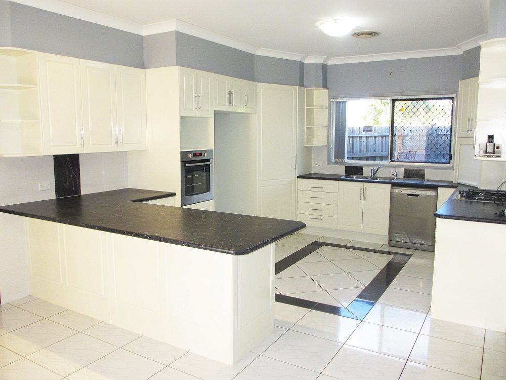 10 May Close, KURABY, QLD 4112
