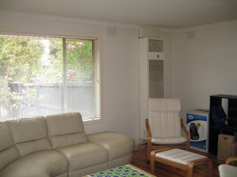 1/63 Golflinks Avenue, OAKLEIGH, VIC 3166
