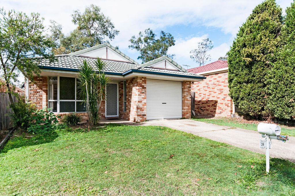 24 Columbus Place, FOREST LAKE QLD 4078