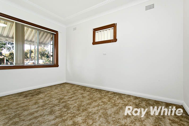 57 St Elmo Parade, KINGSGROVE, NSW 2208