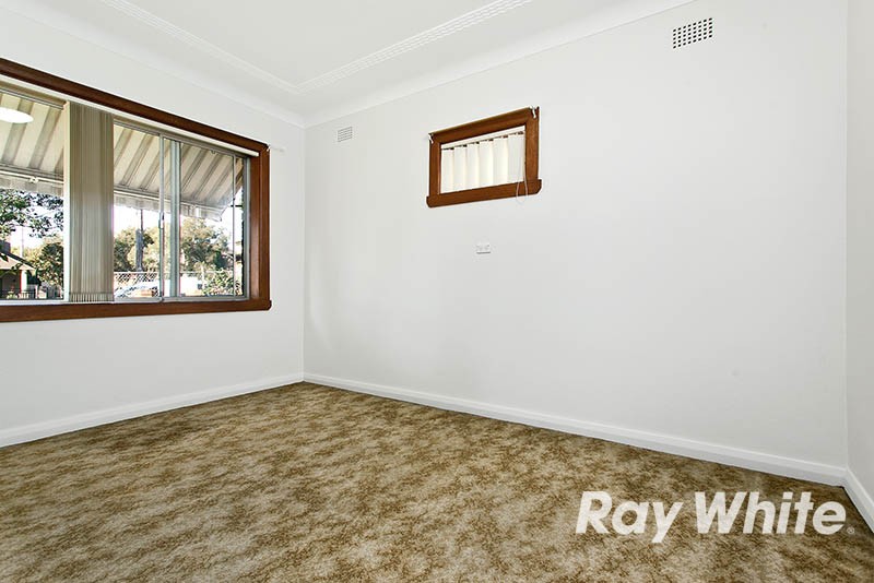 57 St Elmo Parade, KINGSGROVE, NSW 2208