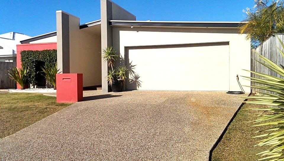 6 Howitt Street, CALOUNDRA WEST, QLD 4551