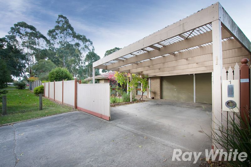 1 Close Court, PAKENHAM, VIC 3810