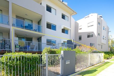 2/12-18 Bayview Street, RUNAWAY BAY QLD 4216