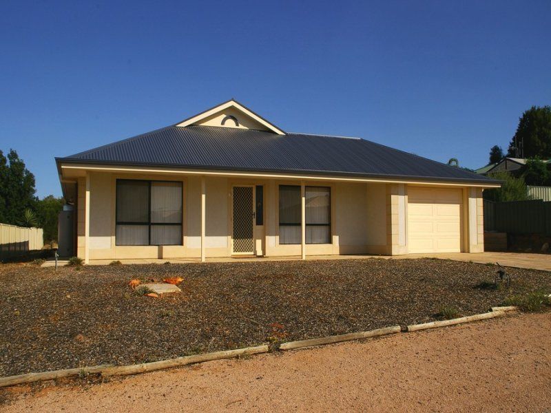 9 Ian Drive, PARINGA SA 5340