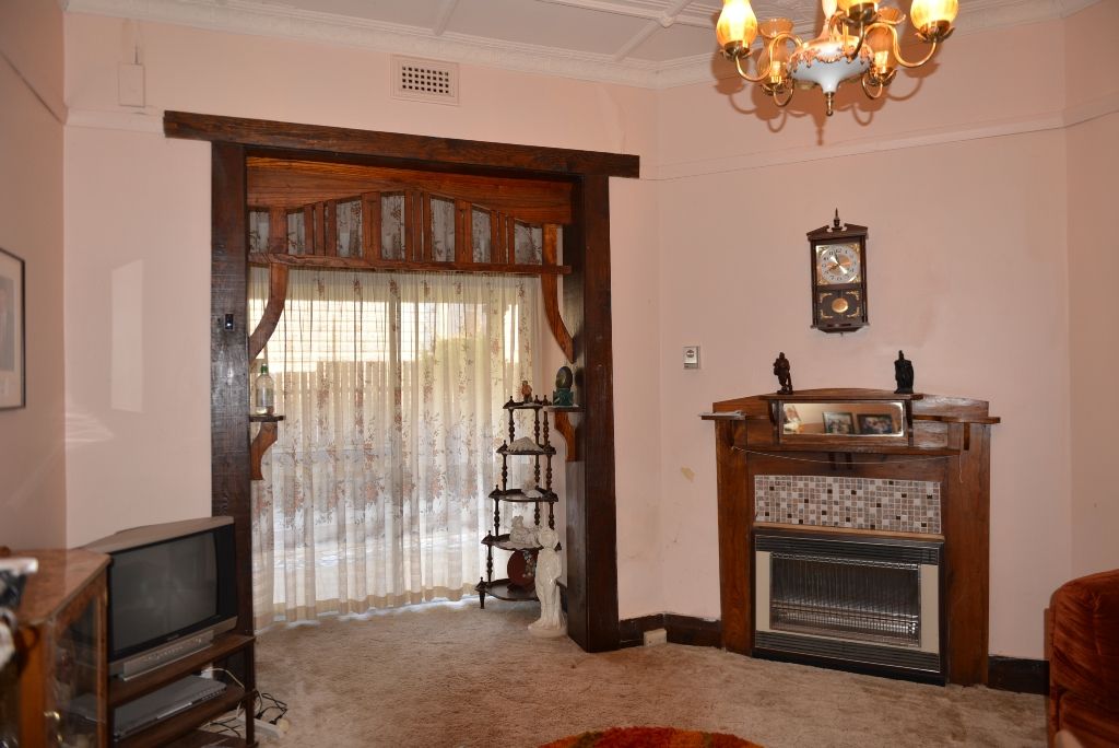 35 Caple Street, YOUNG, NSW 2594