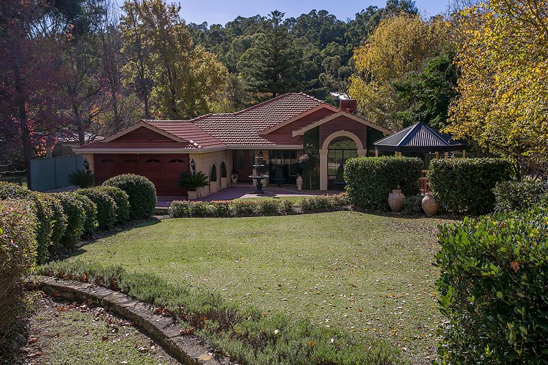156 Orange Valley Road, KALAMUNDA, WA 6076