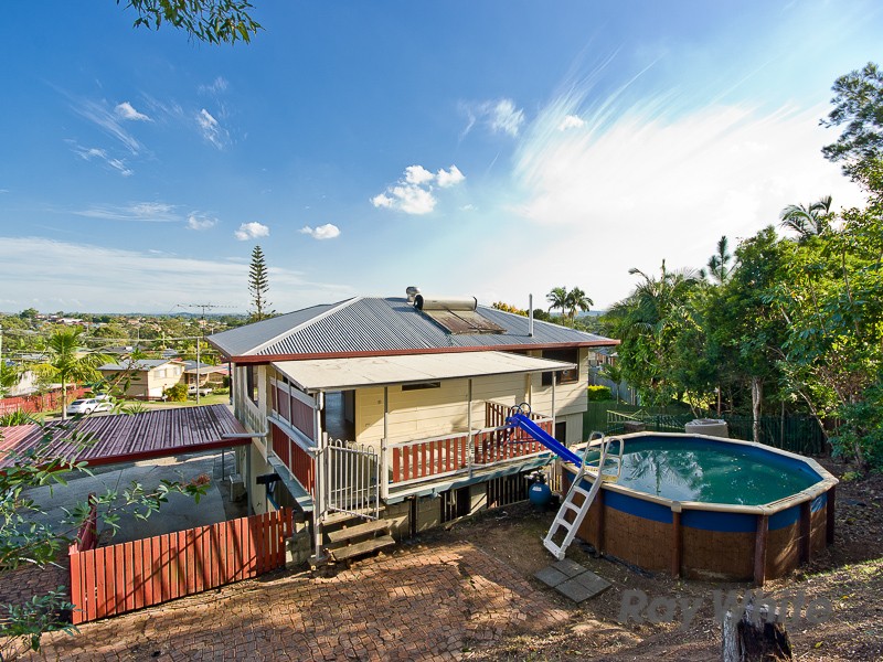 14 Celeste Court, SPRINGWOOD, QLD 4127