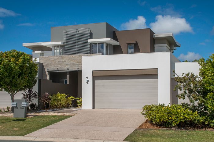 6082 Lugano Drive, HOPE ISLAND, QLD 4212