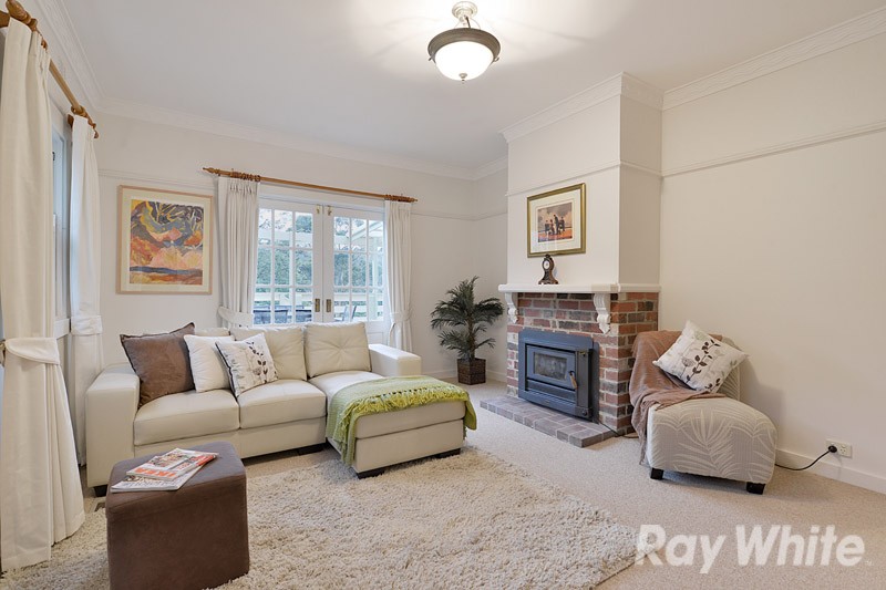 16 Hughes Street, UPWEY, VIC 3158