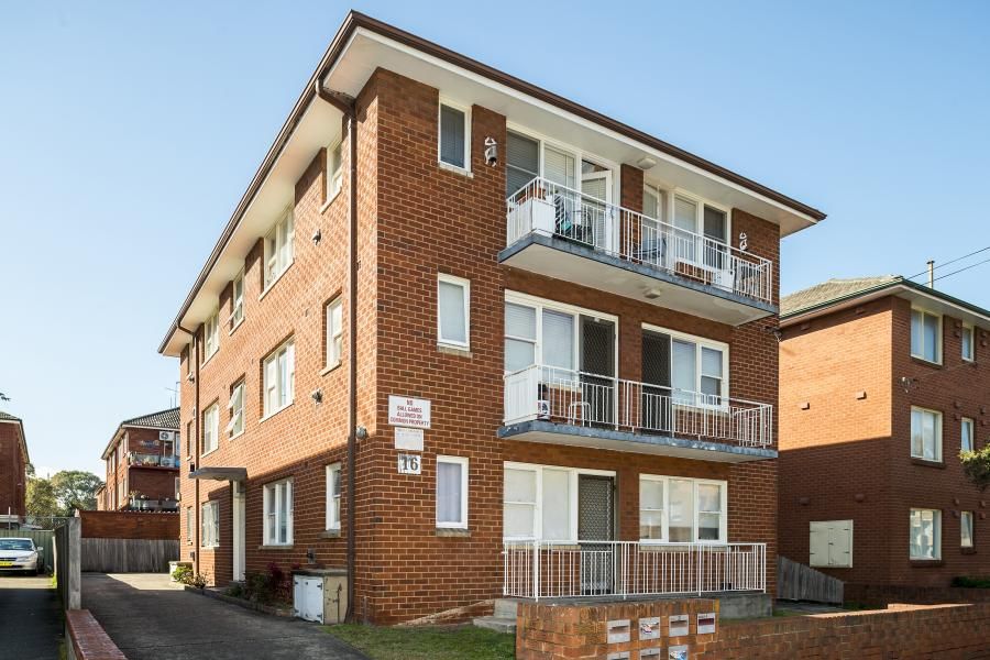 16 Brittain Crescent, HILLSDALE NSW 2036