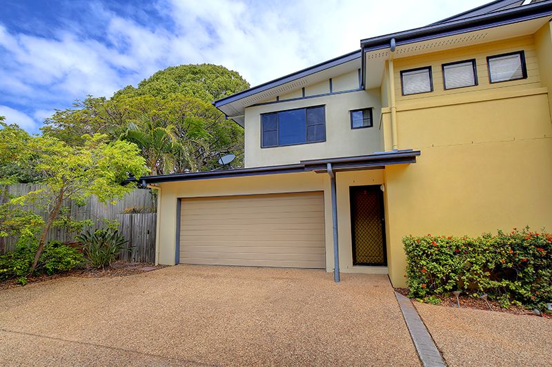 8 Primary School Court, MAROOCHYDORE QLD 4558