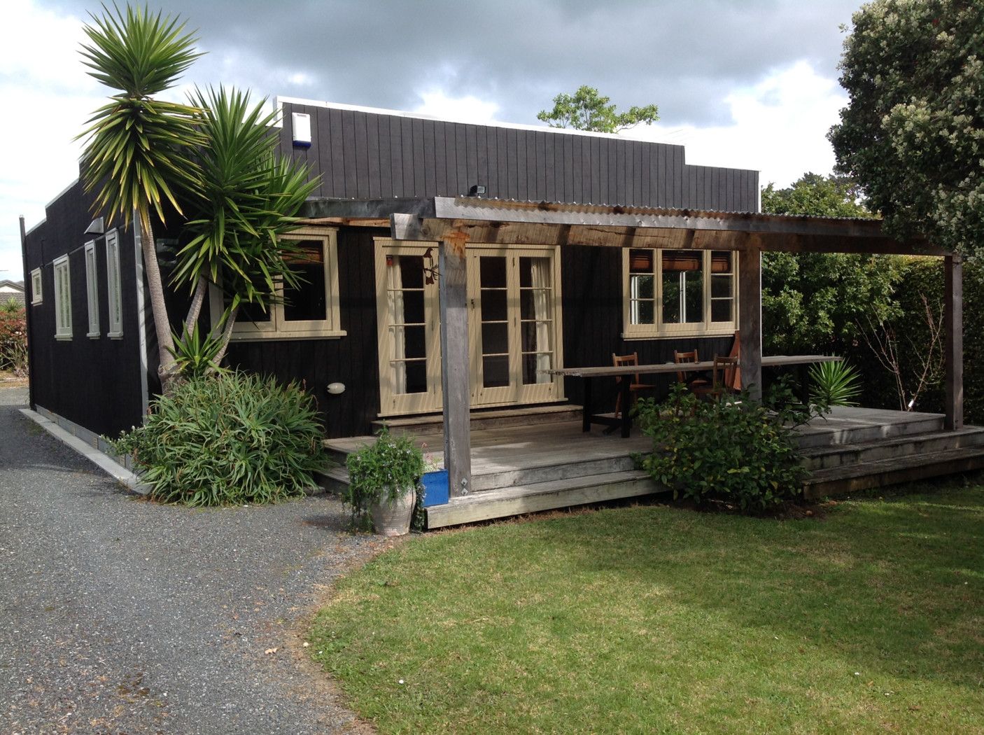 BEACHLANDS, Manukau City