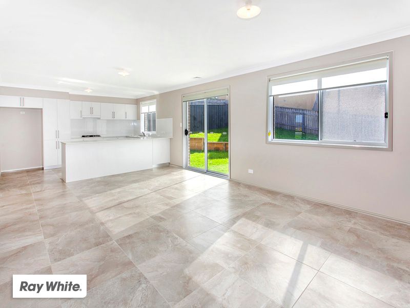 15 Saltwater Circuit, KANAHOOKA, NSW 2530