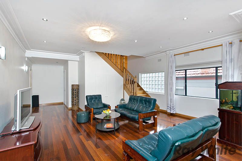 10 Lynesta Avenue, BEXLEY NORTH, NSW 2207