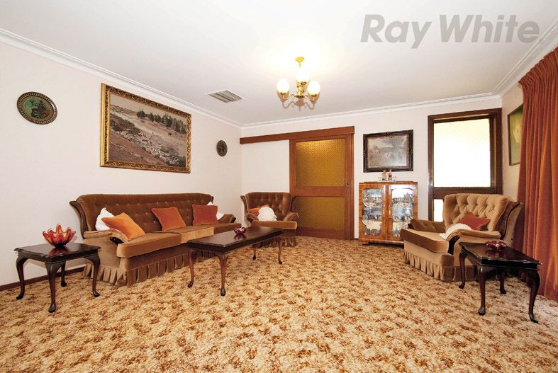 4 McGregor Avenue, BRUNSWICK WEST, VIC 3055