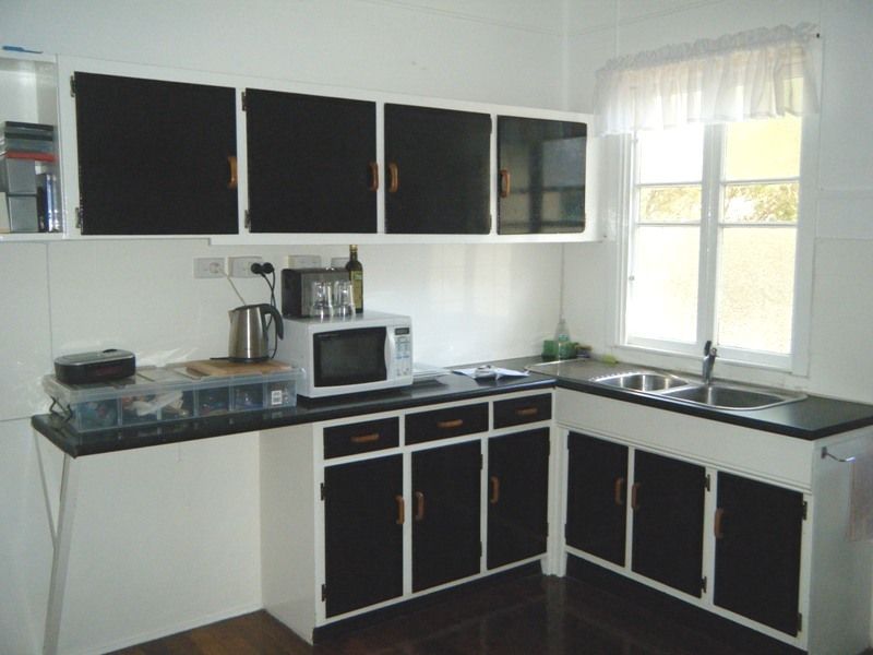31  Hinley Avenue, MAROOCHYDORE, QLD 4558
