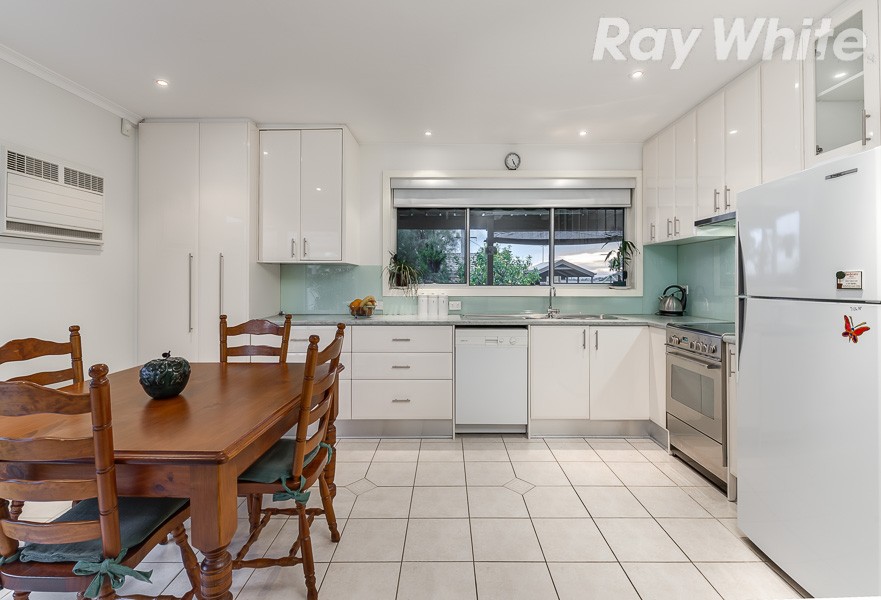 19 Patricia Avenue, BUNDOORA, VIC 3083