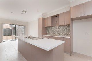 28/4 Delany Lane, CRAIGIEBURN, VIC 3064