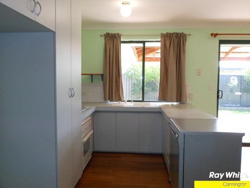 6 Bellata Place, KENWICK, WA 6107