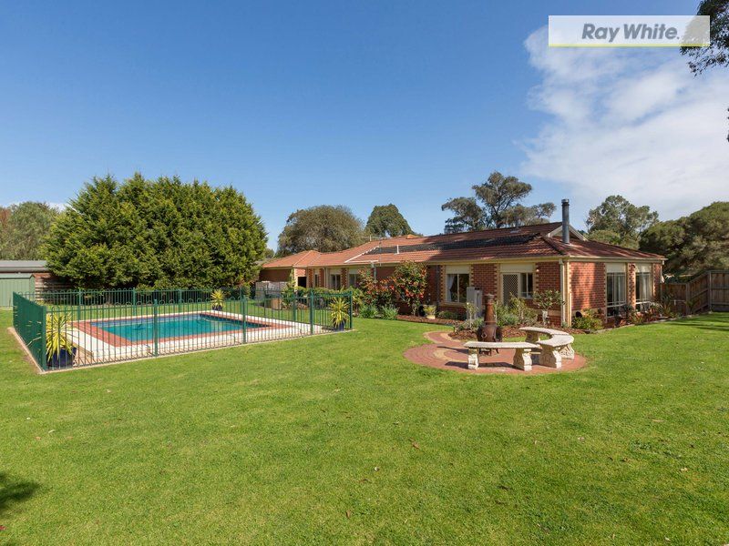 11 Cleek Crescent, ROSEBUD, VIC 3939