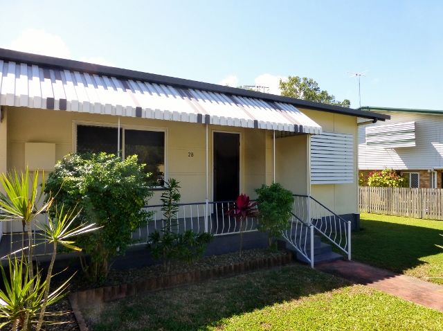 28 Green Street, NORTH MACKAY QLD 4740
