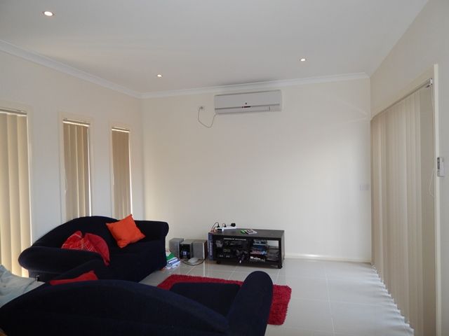 4/213-215 Albert Street, RESERVOIR, VIC 3073