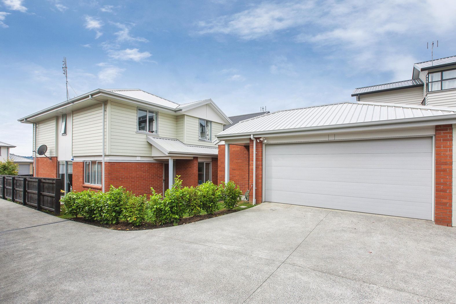 10 Lane Cameron Place, FLAT BUSH, Manukau City