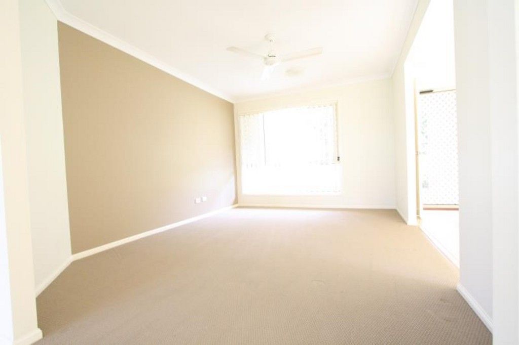 68 Ellerby Road, MOGGILL, QLD 4070