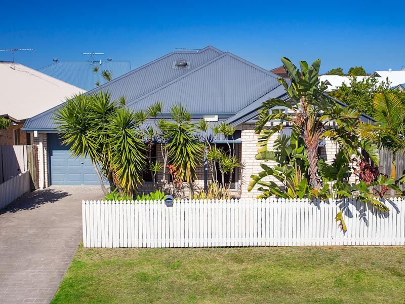 16 Foambark Street, NORTH LAKES QLD 4509