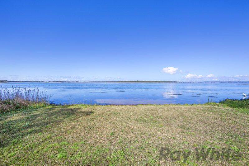 98 Diamond Head Drive, BUDGEWOI NSW 2262