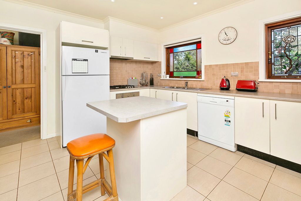 25 Moorilla Street, DEE WHY NSW 2099