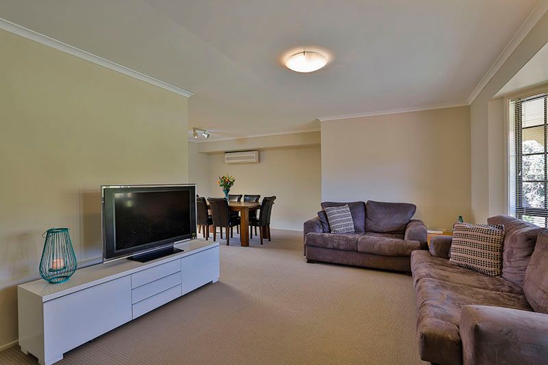 19 Jull Drive, Centenary Heights, QLD 4350
