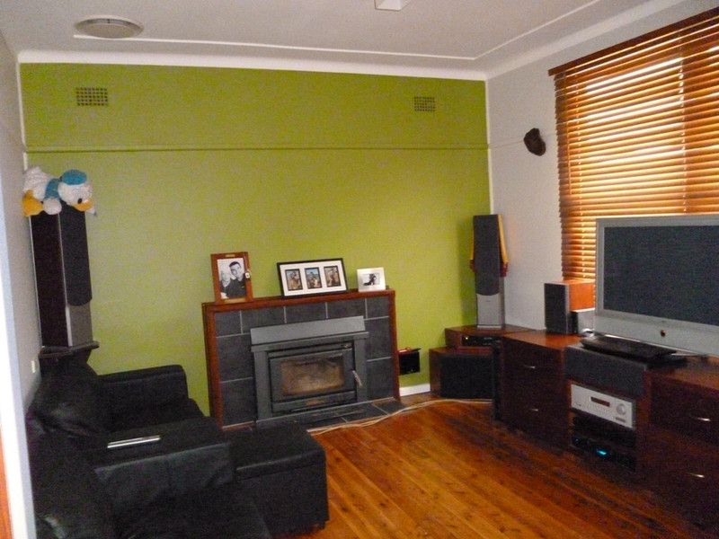25 Rhondda Street, BERKELEY, NSW 2506