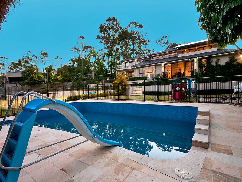 14 Midgera Street, ASHMORE QLD 4214