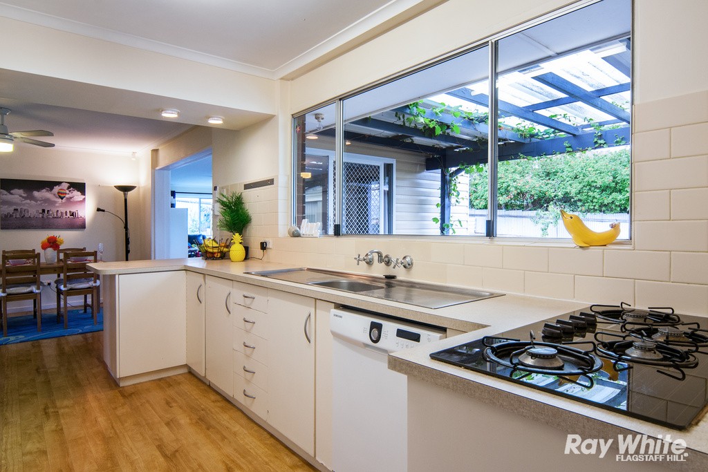 6 Windebanks Road, HAPPY VALLEY, SA 5159