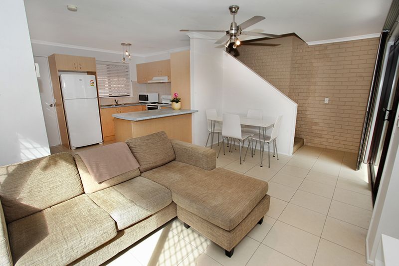 1/4 Yallanga Place, MOOLOOLABA, QLD 4557