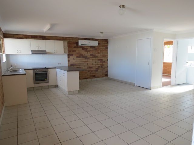 2/66 Esmond Street, EMERALD, QLD 4720