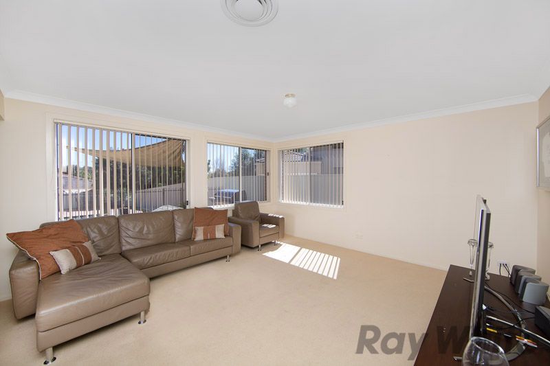 6 Watanga Crescent, WYEE POINT, NSW 2259