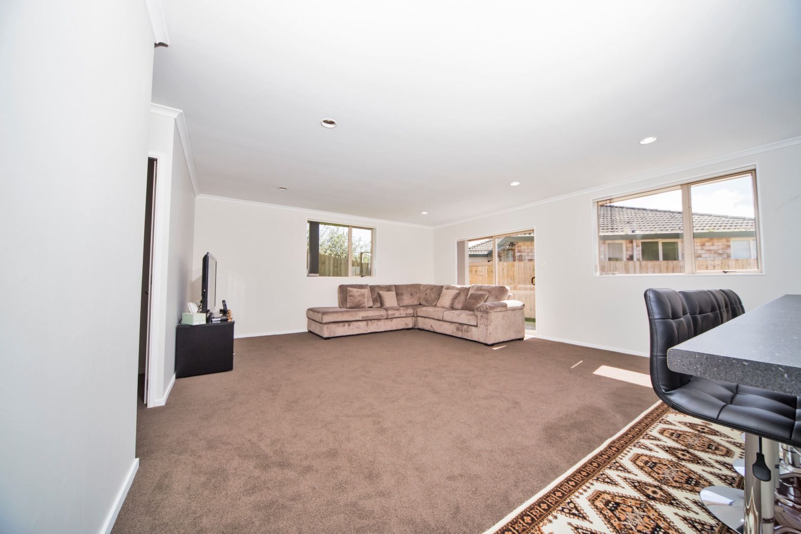 45 Castlefinn Drive, WEYMOUTH, Manukau City