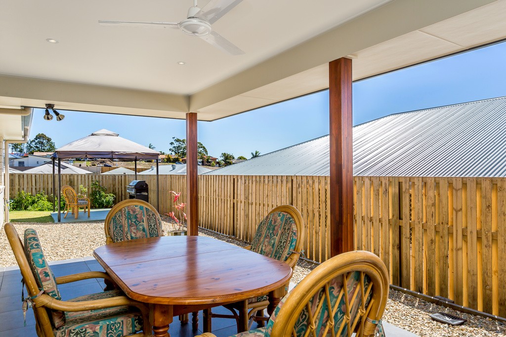 7 Beacon Court, ELANORA, QLD 4221