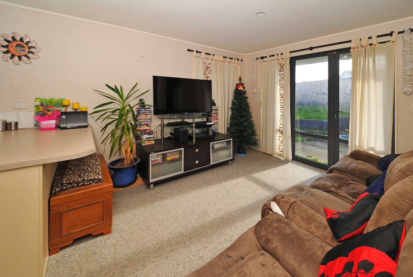 25 Bellville Drive, CLENDON PARK, Manukau City