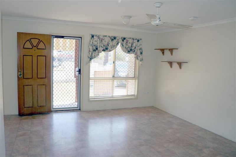 9 Short Street, SOUTH GLADSTONE, QLD 4680