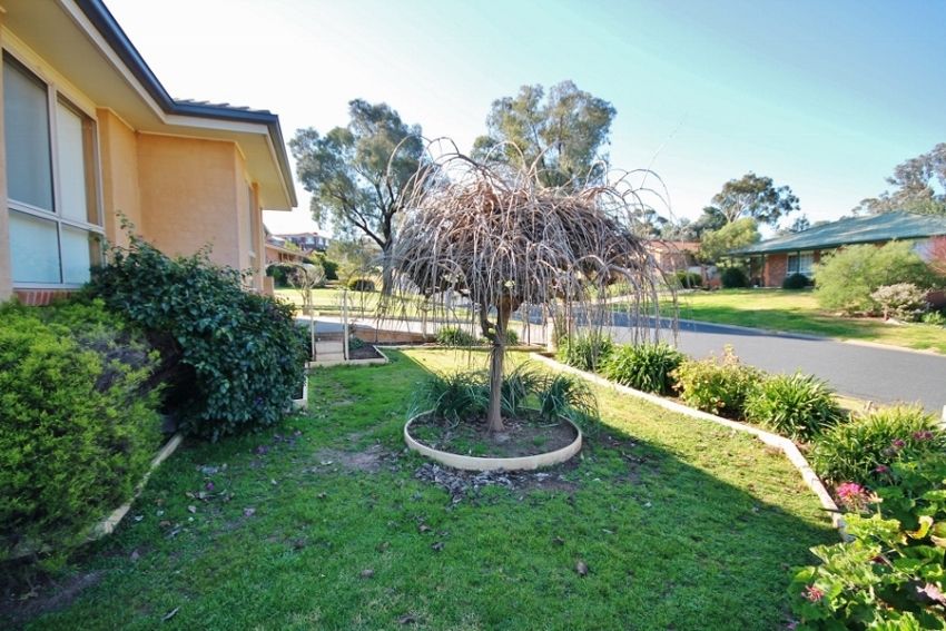 28 McNarry Place, YOUNG, NSW 2594