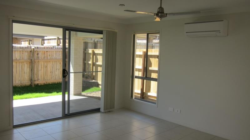 68 Francisca Drive, AUGUSTINE HEIGHTS, QLD 4300