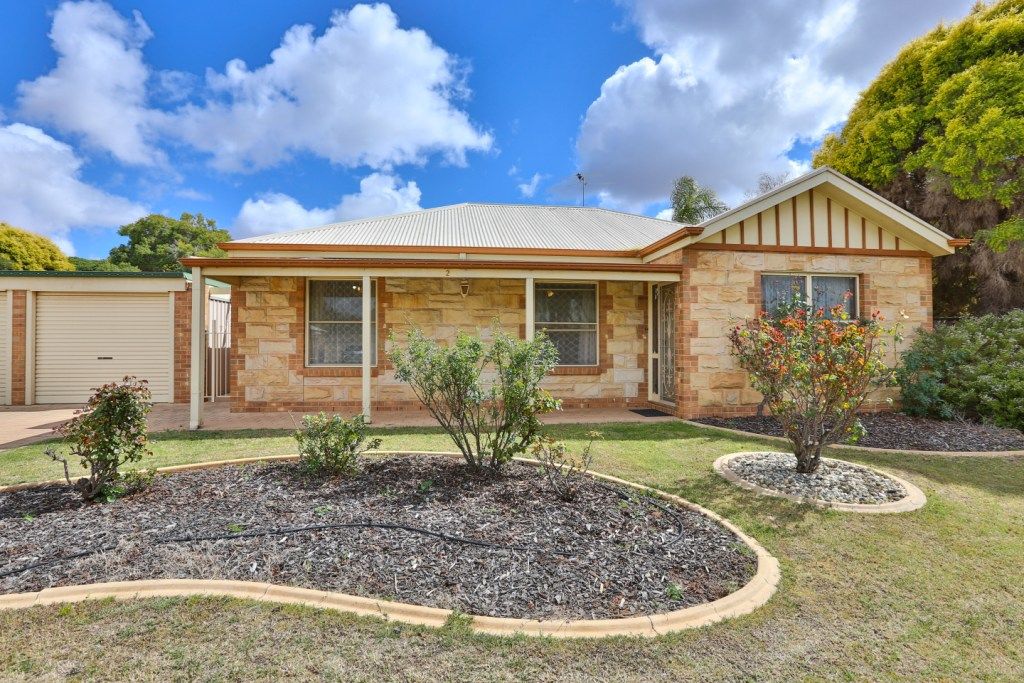 19 woodley Drive, MILDURA VIC 3500