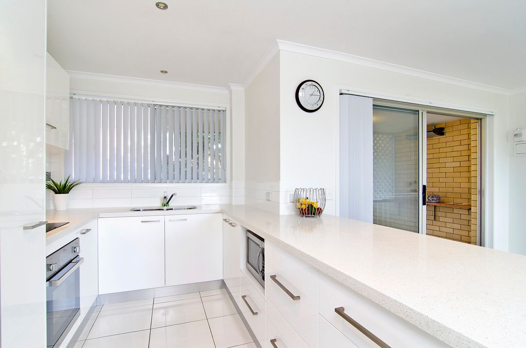 7 Allara Avenue, PALM BEACH QLD 4221